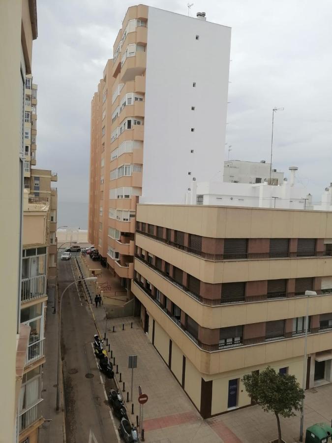 Keka En Playa La Victoria Con Ascensor Grupo Ac Gestion Leilighet Cádiz Eksteriør bilde